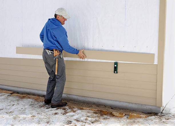 Storm Damage Siding Repair in Oakwood, IL